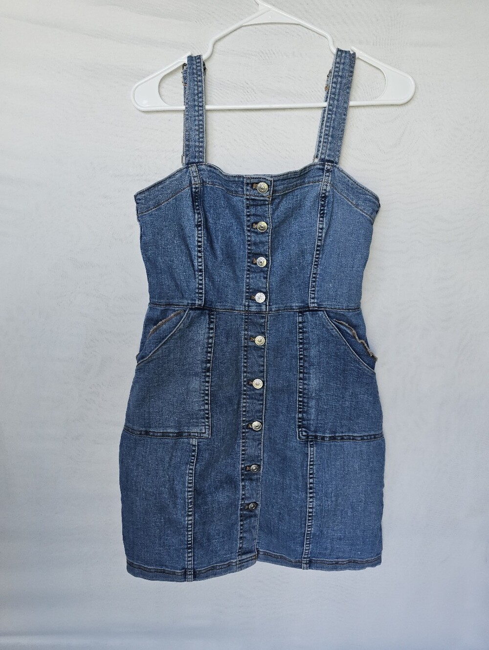 H&M DIVIDED Blue Denim Button Front Mini Dress Size XS Adjustable Straps Pocket